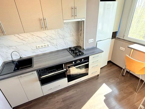 квартира за адресою Парково-Сирецька вул. (Тимофія Шамрила), 21