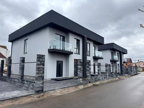 будинок за адресою Київ, Північно озерна, 2