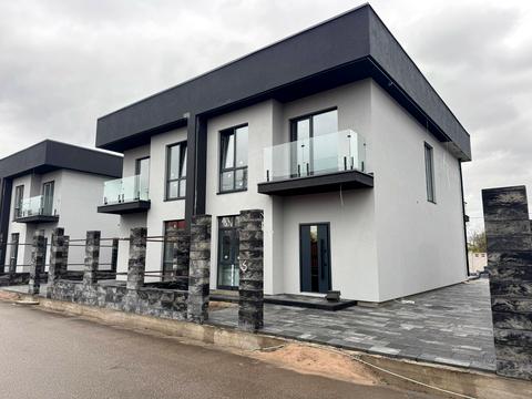 будинок за адресою Київ, Північно озерна, 2