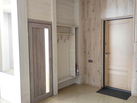 коммерческая по адресу Вице-адмирала Жукова пер., 17/19