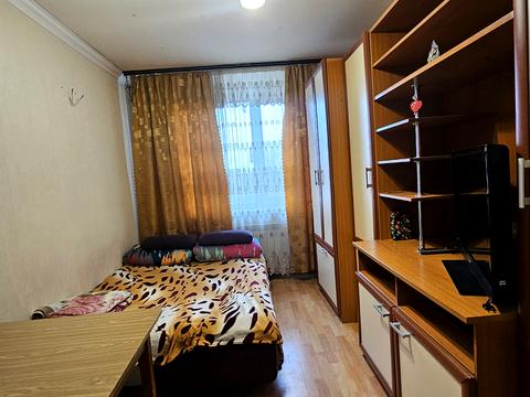 кімната за адресою Азербайджанська вул. (Бакинських Комісарів), 8-Б