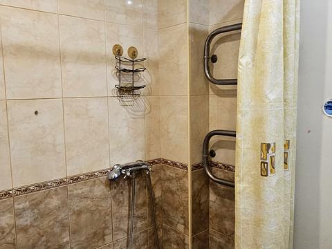 кімната за адресою Азербайджанська вул. (Бакинських Комісарів), 8-Б