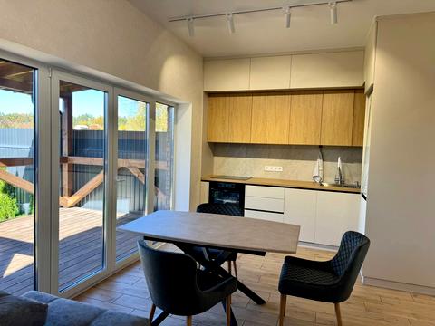 будинок за адресою Київська вул.