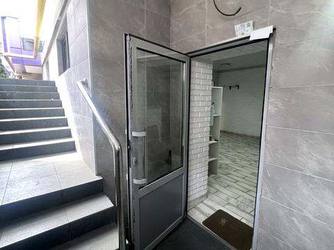 комерційна за адресою Садова вул., 1-В к3