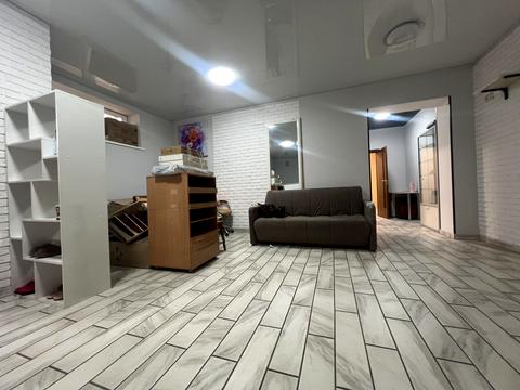 комерційна за адресою Садова вул., 1-В к3