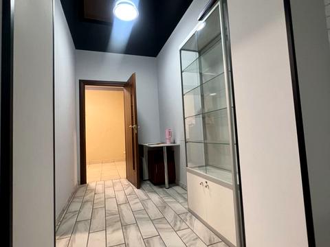 комерційна за адресою Садова вул., 1-В к3