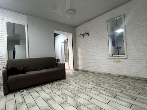 комерційна за адресою Садова вул., 1-В к3