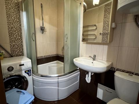 квартира за адресою Князя Острозького вул., 16