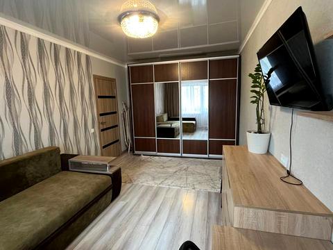 квартира за адресою Євгена Коновальця вул., 12