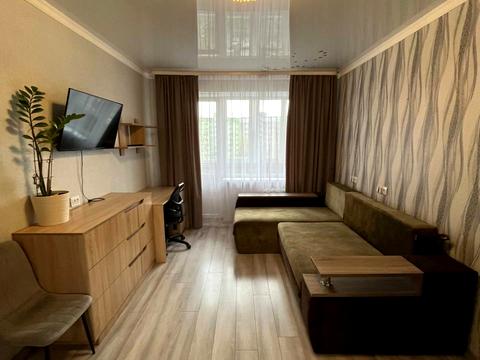 квартира за адресою Євгена Коновальця вул., 12