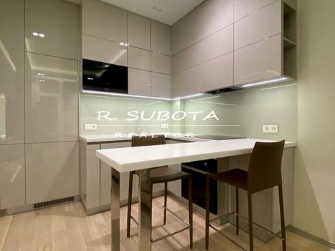 квартира по адресу Владимира Моссаковского ул. (Клари Цеткін), 7