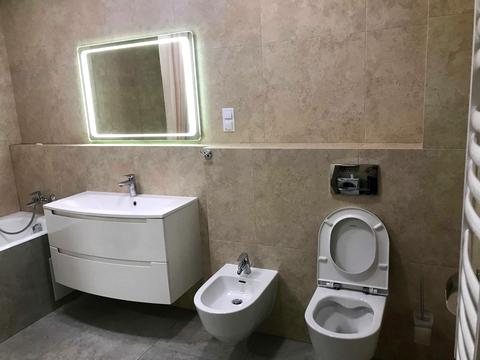 квартира за адресою Київ, Драгоманова вул., 1-К