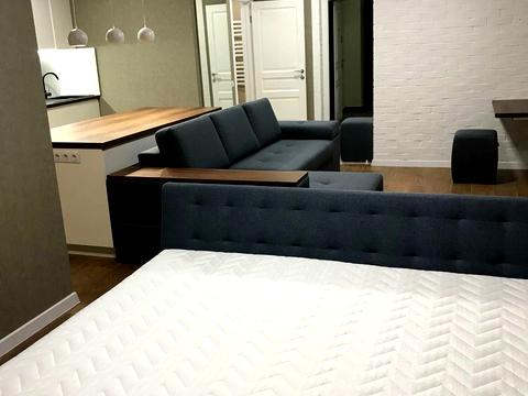 квартира за адресою Київ, Драгоманова вул., 1-К