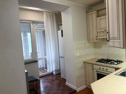 квартира за адресою Нижня Берегова вул., 3е