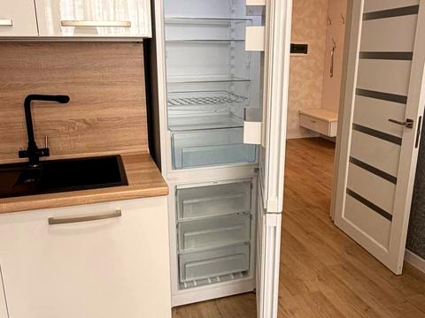 квартира по адресу Ревуцкого ул., 40-Г