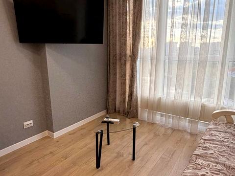 квартира по адресу Ревуцкого ул., 40-Г