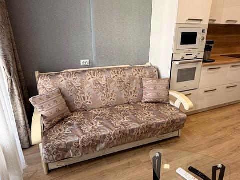 квартира по адресу Ревуцкого ул., 40-Г