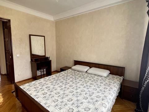 квартира за адресою Велика Васильківська вул. (Червоноармійська), 136