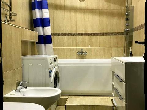 квартира по адресу Раисы Окипной ул., 18