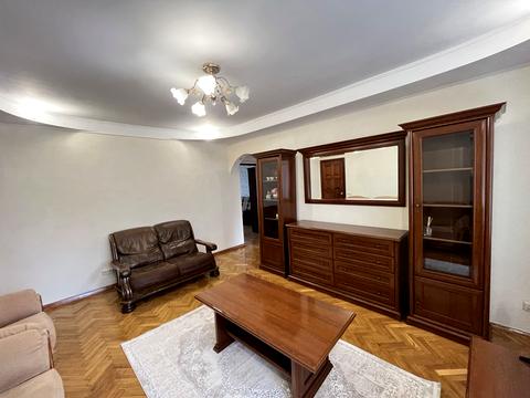 квартира за адресою Велика Васильківська вул. (Червоноармійська), 136