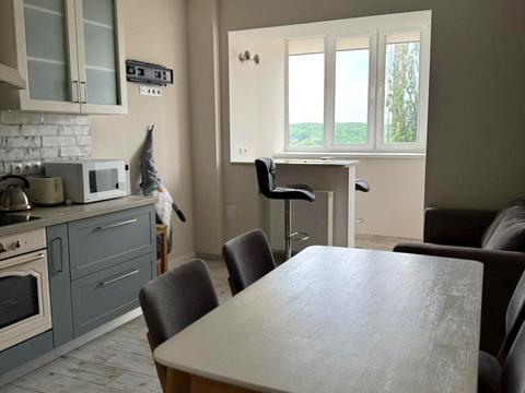 квартира за адресою Науки просп., 62-А