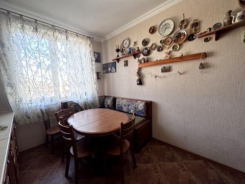 квартира по адресу Голосеевский просп. (40-летия Октября), 68