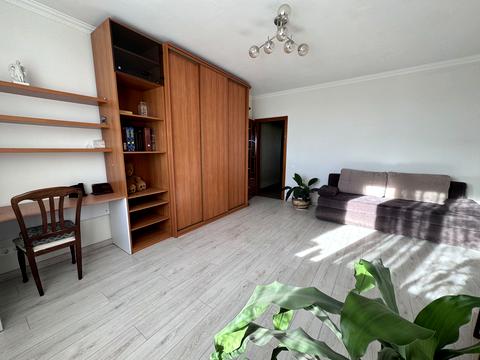 квартира по адресу Голосеевский просп. (40-летия Октября), 68