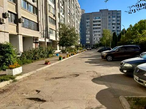 квартира за адресою Алана Шепарда вул. (Суворова), 14