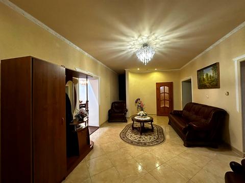 будинок за адресою  Есень, Центральна