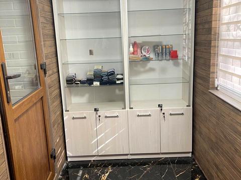 комерційна за адресою Богоявленська вул. (Черняка), 8