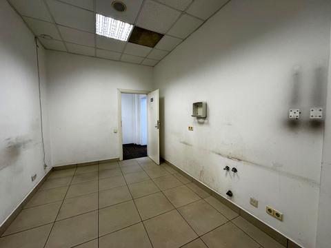 комерційна за адресою Героїв Космосу вул., 4