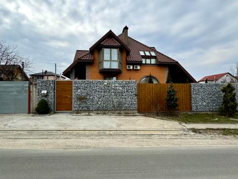 будинок за адресою Дачна, 40