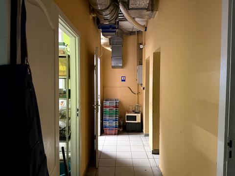 коммерческая по адресу Александра Попова ул., 12