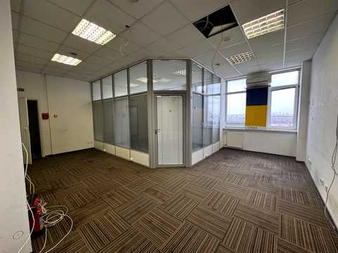комерційна за адресою Героїв Космосу вул., 4