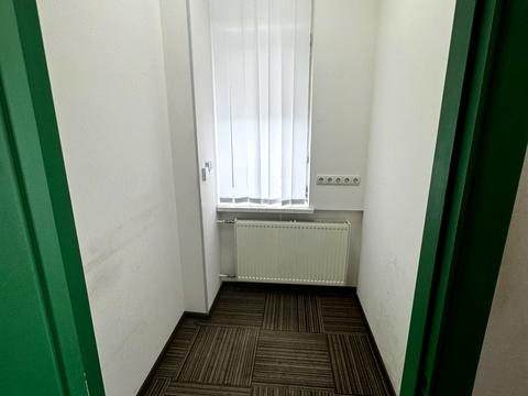 комерційна за адресою Героїв Космосу вул., 4