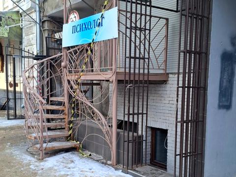 комерційна за адресою Мистецтв вул. (Червонопрапорна), 7/9