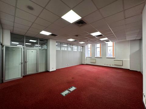 коммерческая по адресу Героїв Космосу ул., 4