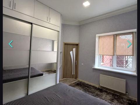 квартира за адресою Левка Лук'яненка вул. (Василя Жуковського), 5