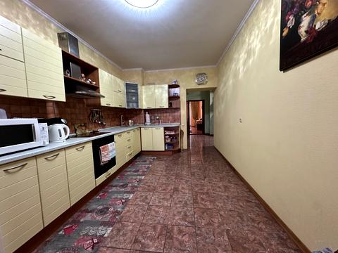 квартира за адресою Миколи Голего вул. (Лебедєва-Кумача), 5