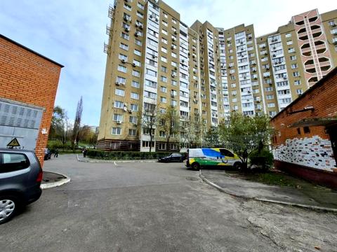 квартира за адресою Машинобудівна вул., 21