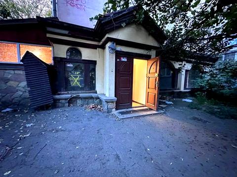 коммерческая по адресу Дегтяревская ул., 26