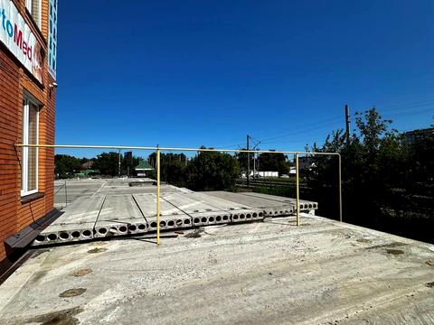 коммерческая по адресу Левка Лукьяненко ул. (Октябрьская), 7