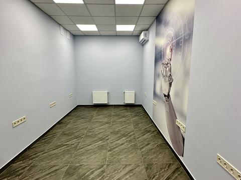 комерційна за адресою Садова вул., 1-В к1