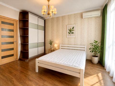 квартира по адресу Леси Украинки ул., 74-А