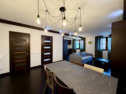 квартира за адресою Івана Мазепи вул. (Січневого Повстання), 7