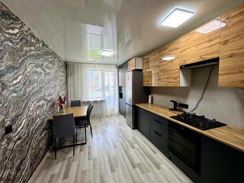 квартира за адресою Курсанта Єськова вул., 26-А