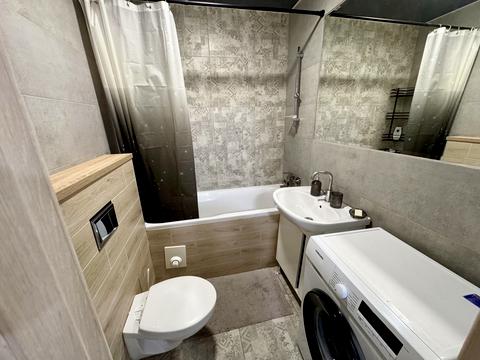 квартира за адресою Курсанта Єськова вул., 26-А