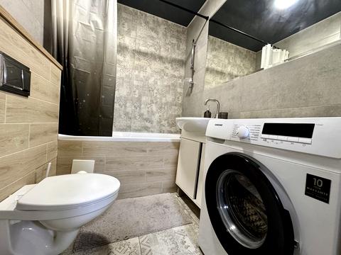 квартира за адресою Курсанта Єськова вул., 26-А