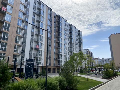 квартира за адресою Співдружності вул., 5