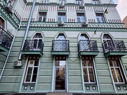 коммерческая по адресу Воздвиженская ул., 10
